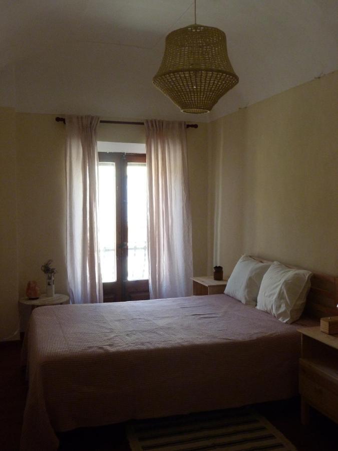 Les Magranes Bed & Breakfast Argelaguer Eksteriør bilde
